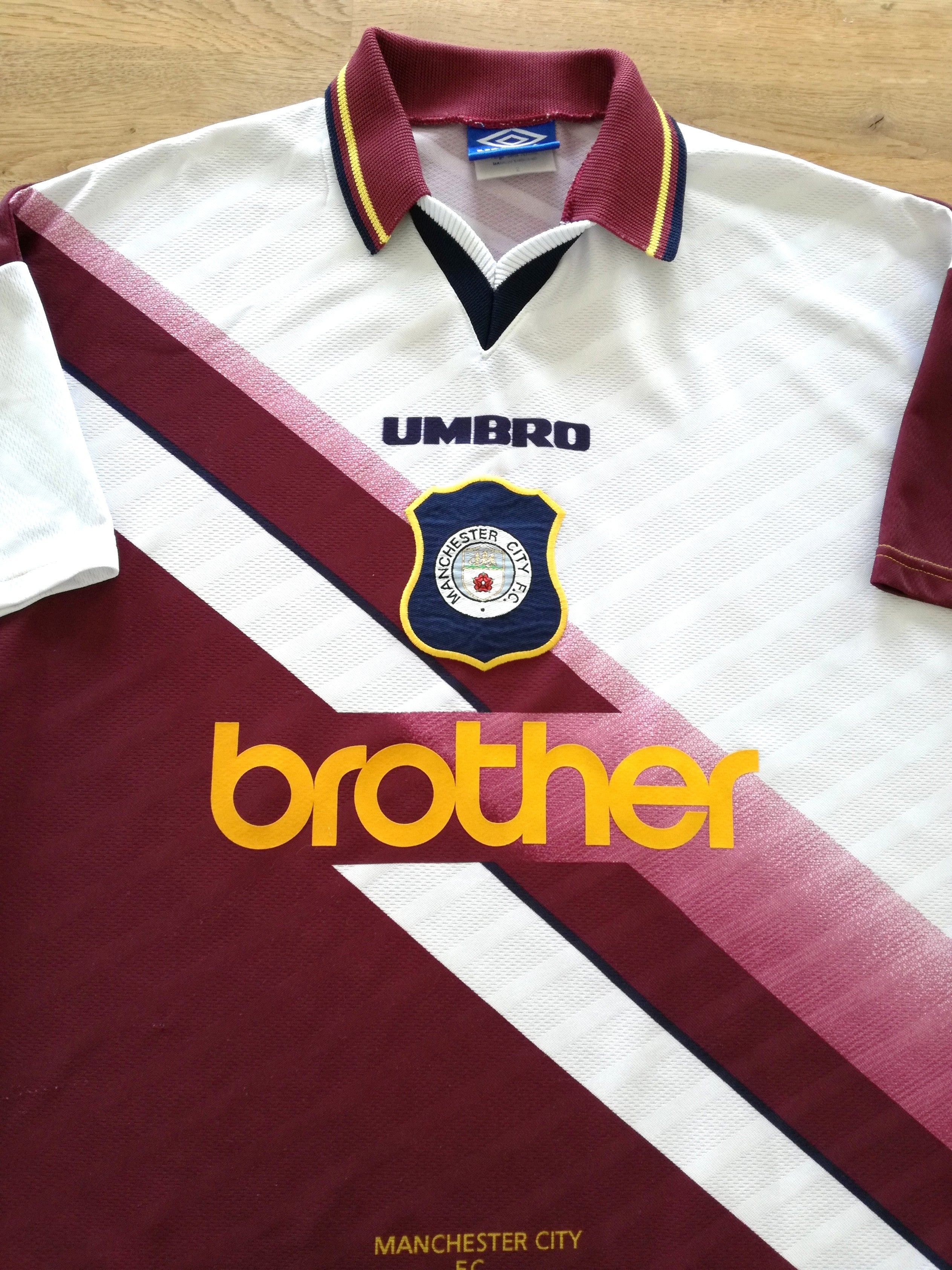 1996/97 Manchester City Away Football Shirt