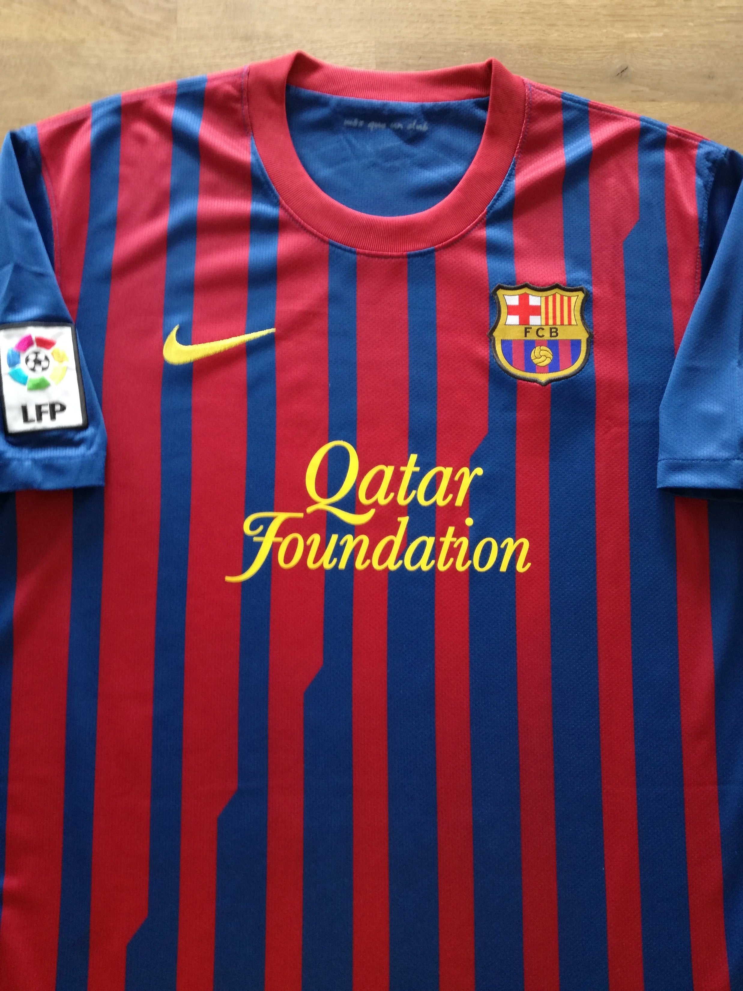 2011/12 Barcelona Home La Liga Football Shirt