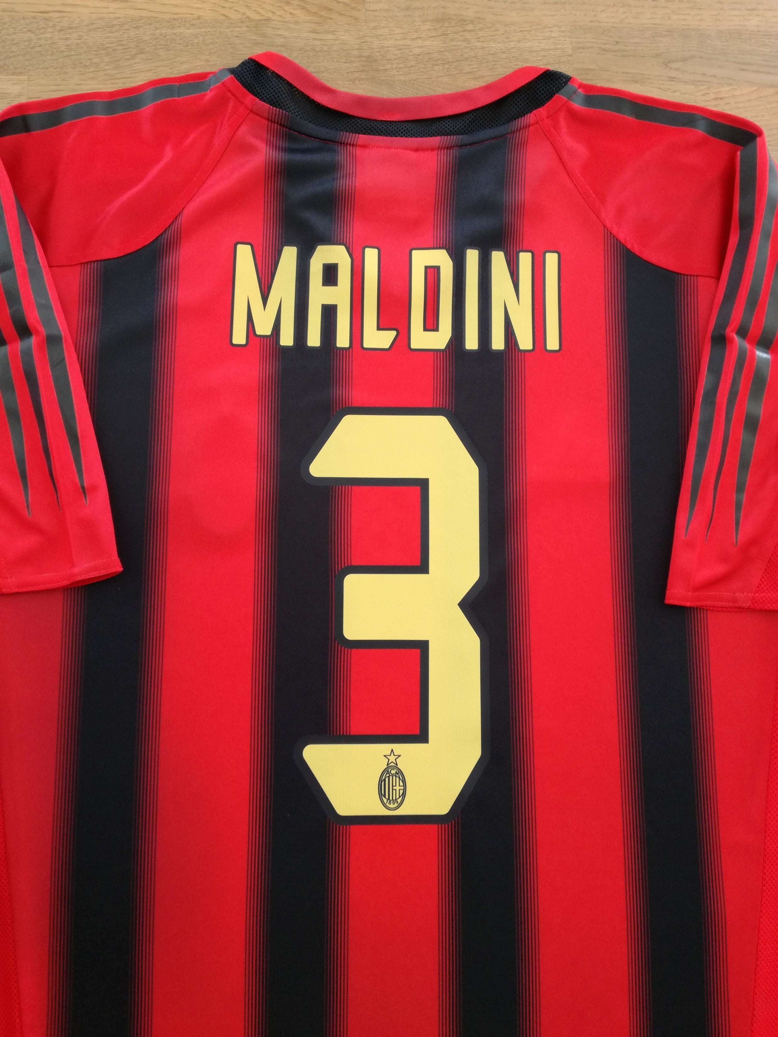 2004/05 AC Milan Home Football Shirt Maldini #3