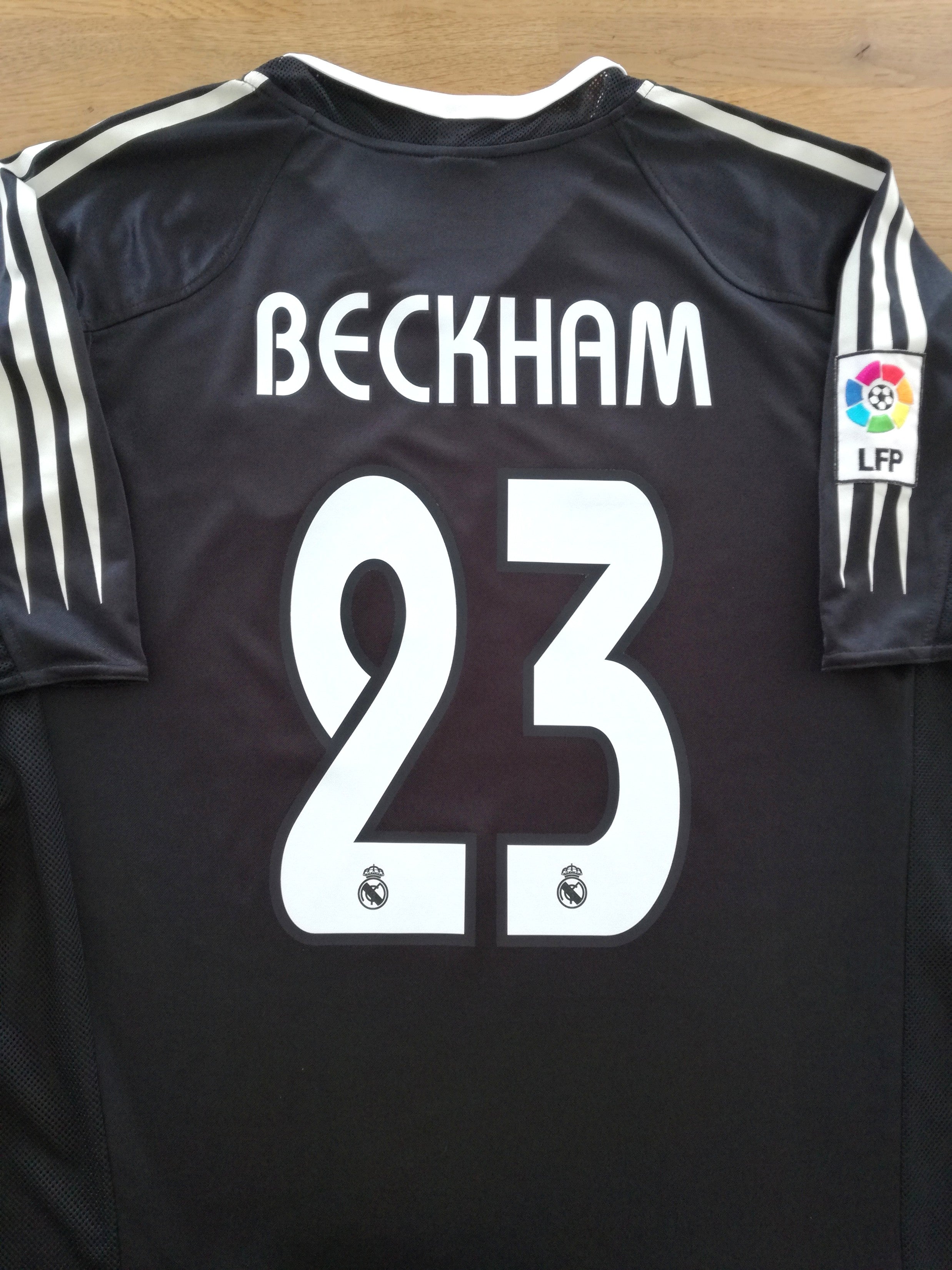 2004/05 Real Madrid Away La Liga Football Shirt Beckham #23