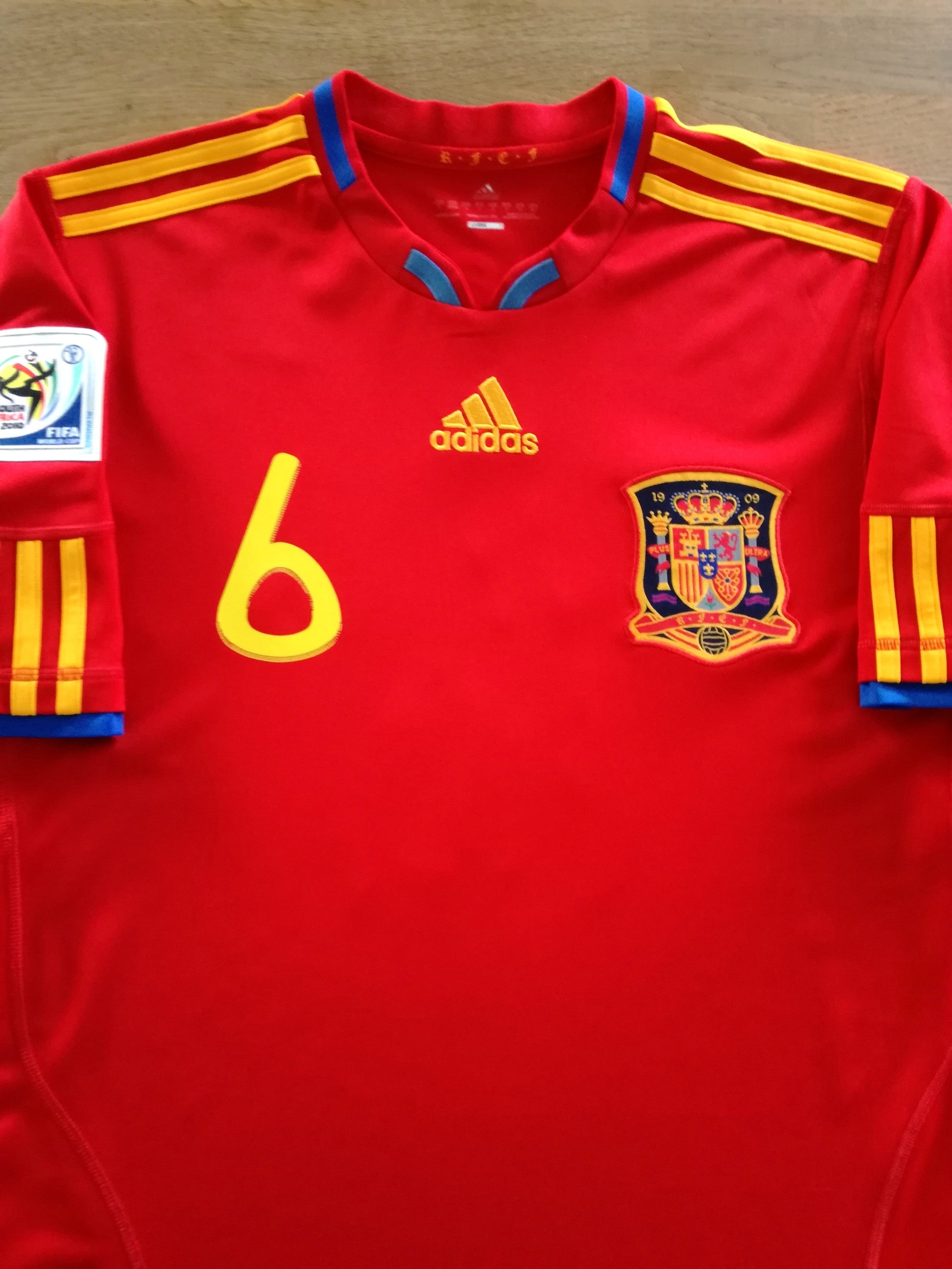 2010 Spain Home World Cup Football Shirt A. Iniesta #6