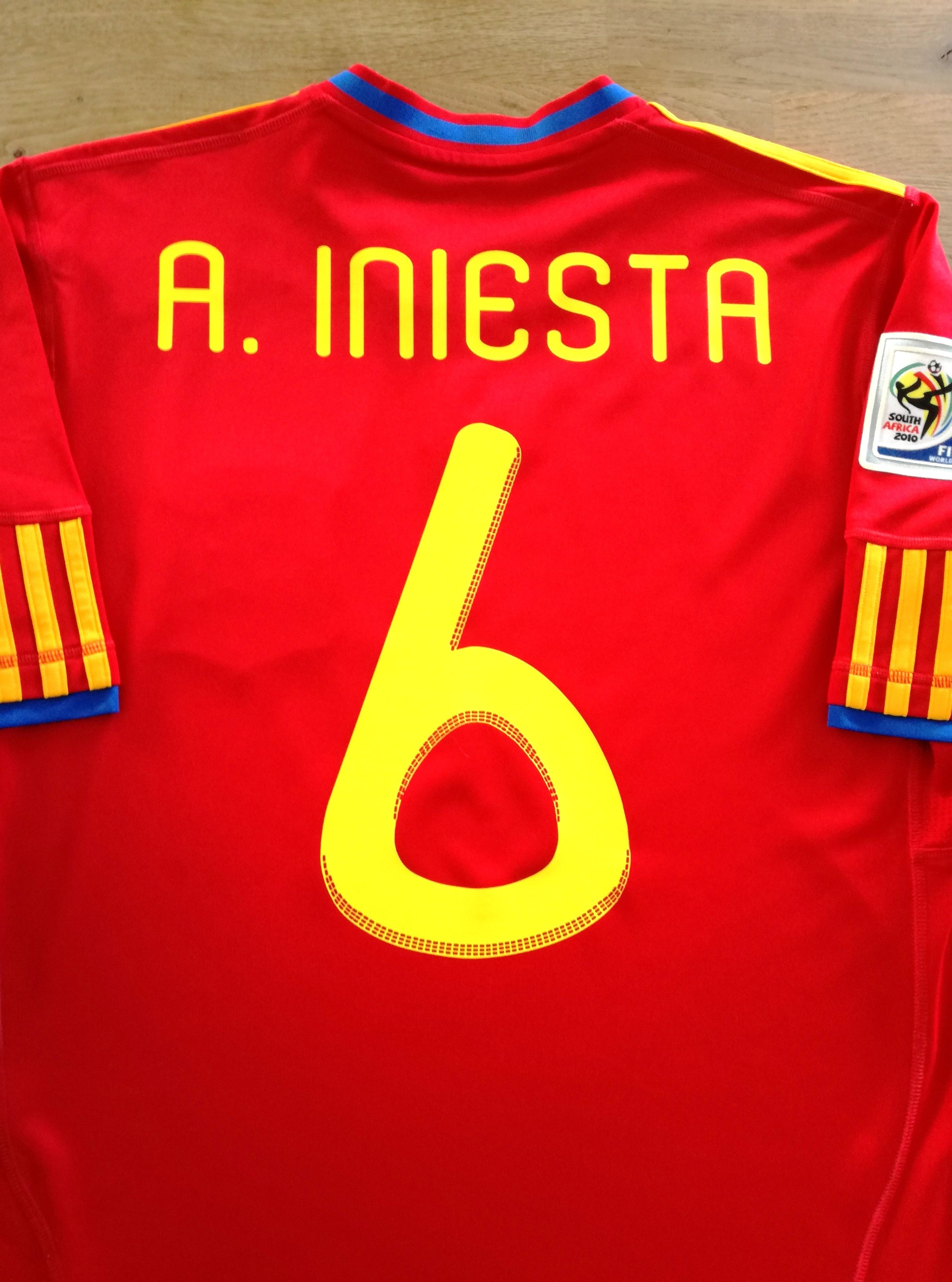 2010 Spain Home World Cup Football Shirt A. Iniesta #6