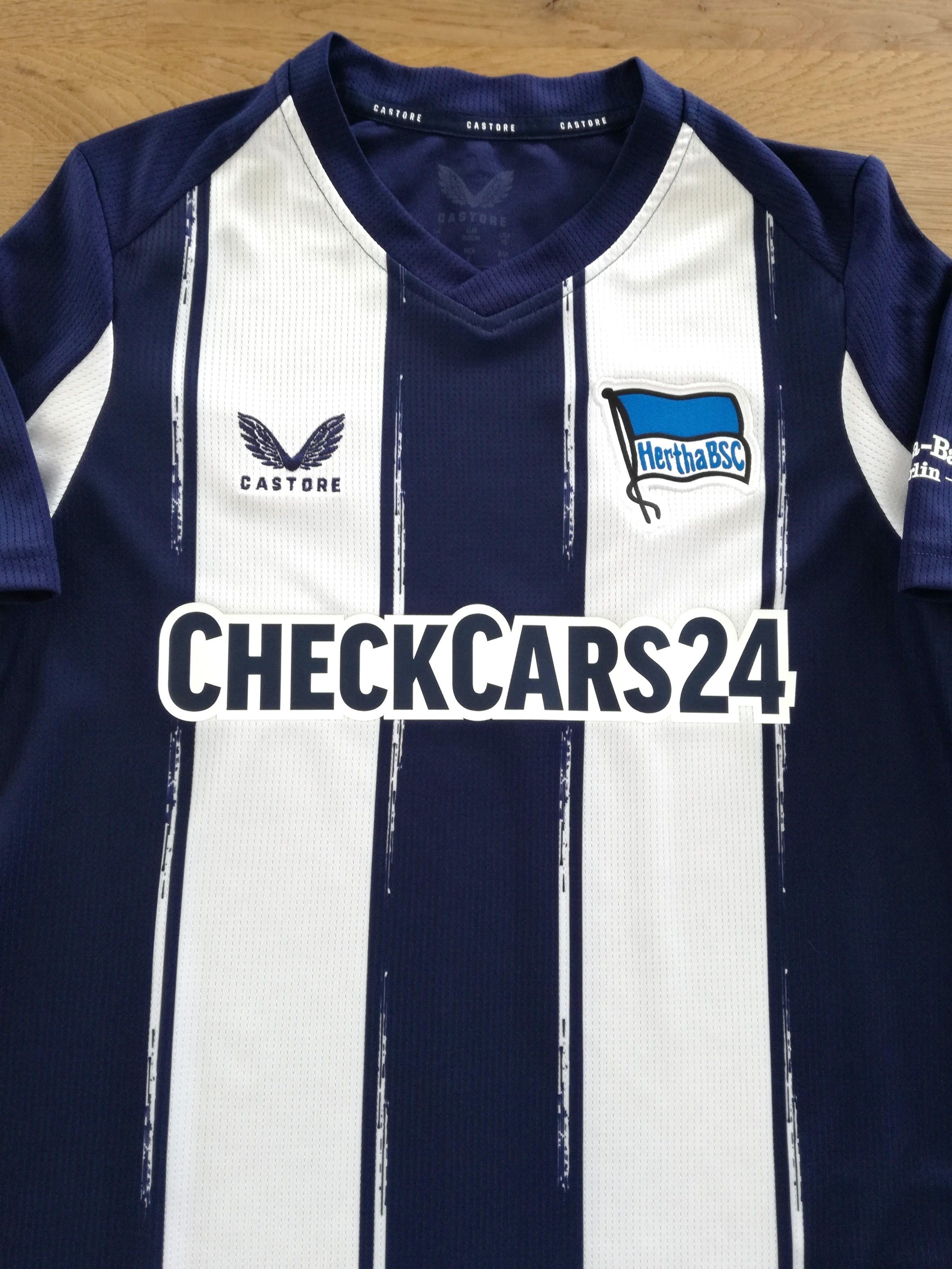 2025/26 Hertha Berlin Home Football Shirt