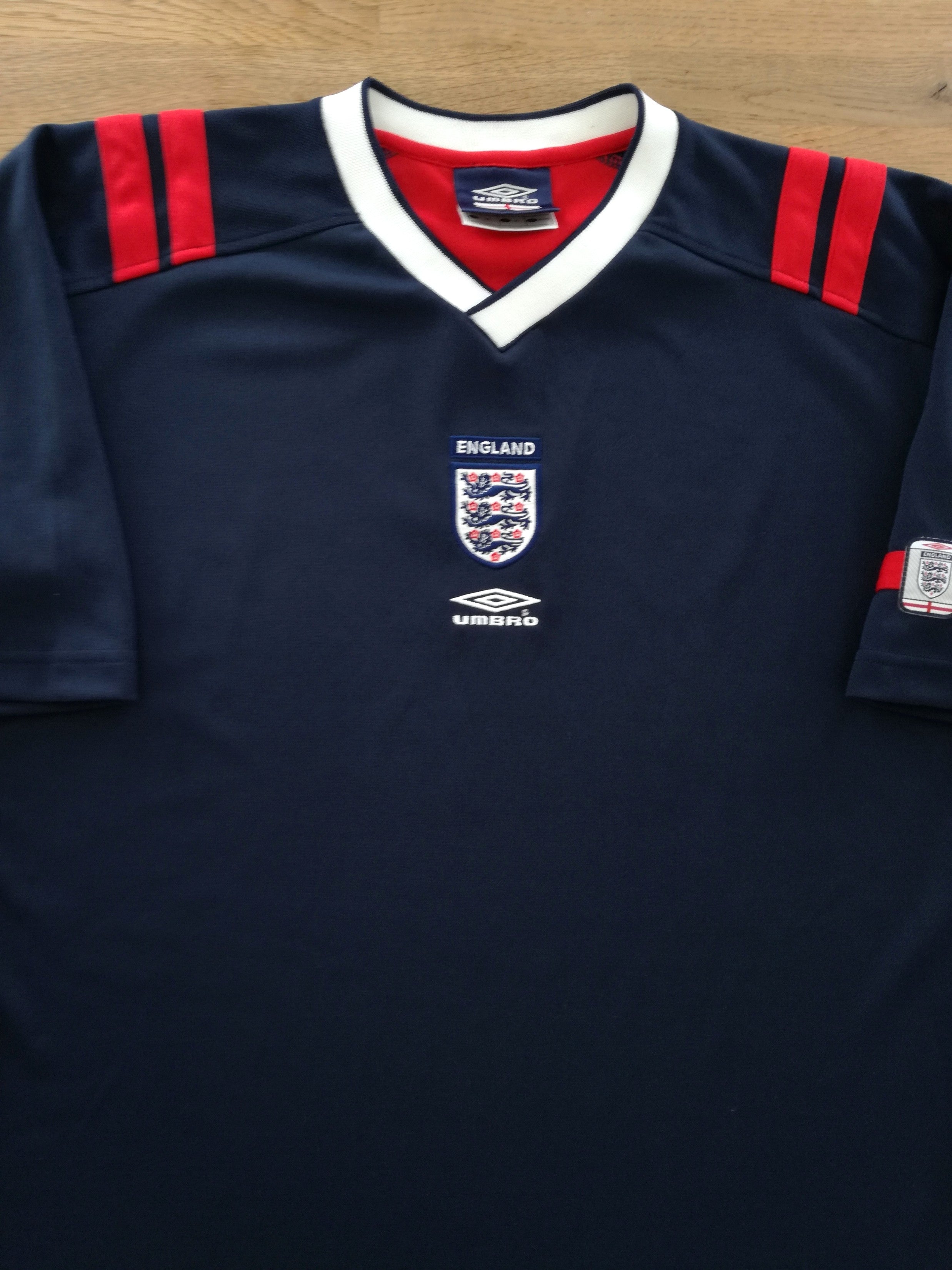 2000/01 England Training Shirt