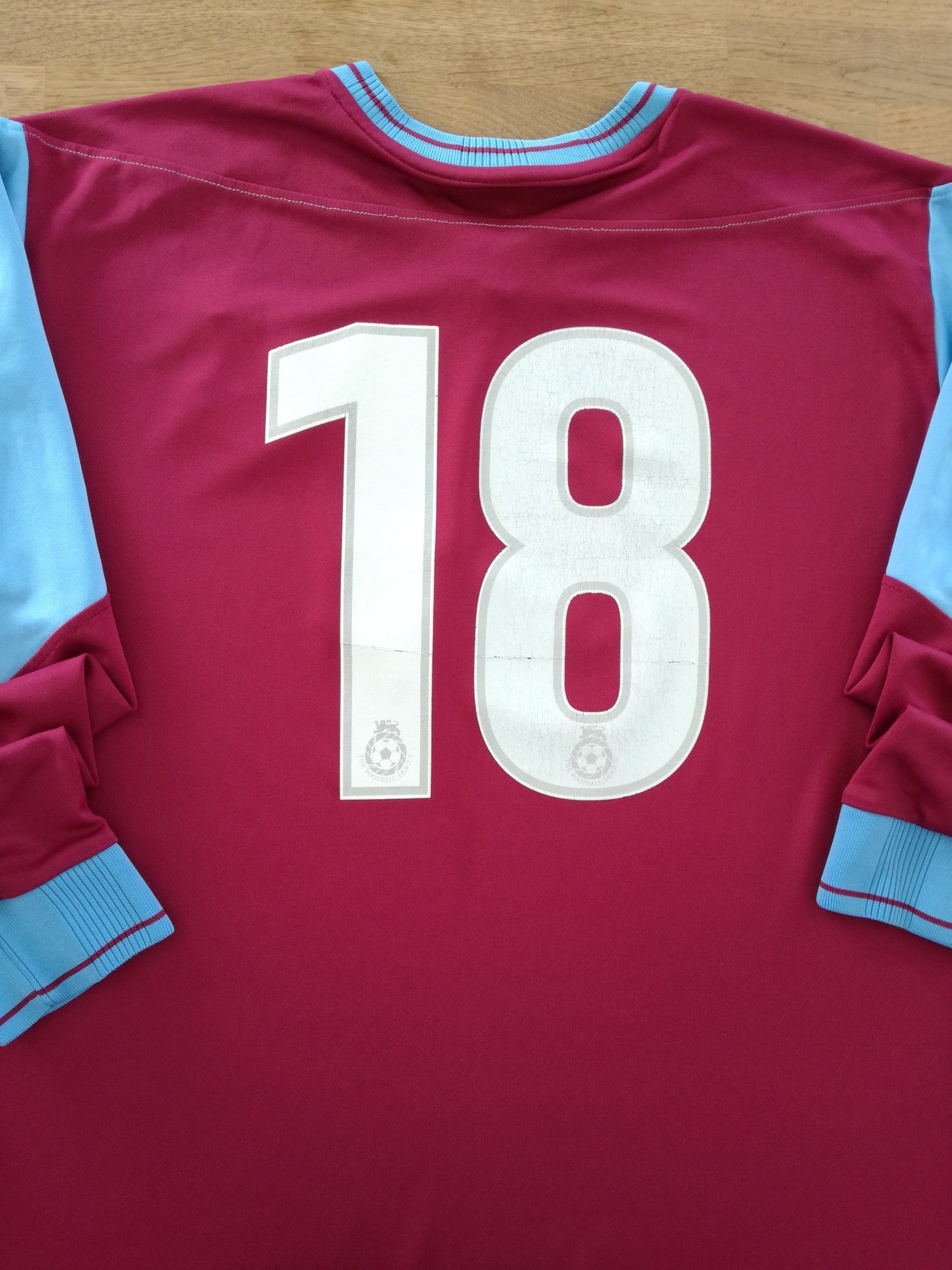 2003/04 West Ham Home Long Sleeve Football League Shirt #18