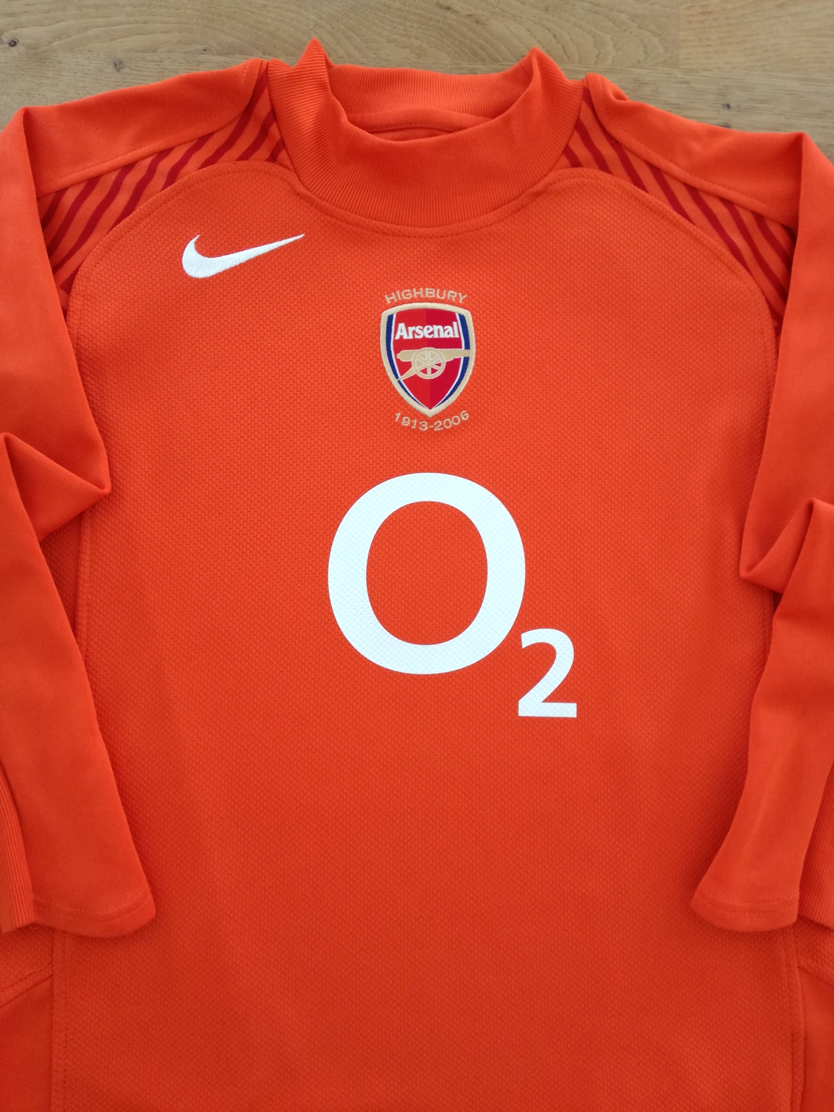 2005/06 Arsenal GK Football Shirt