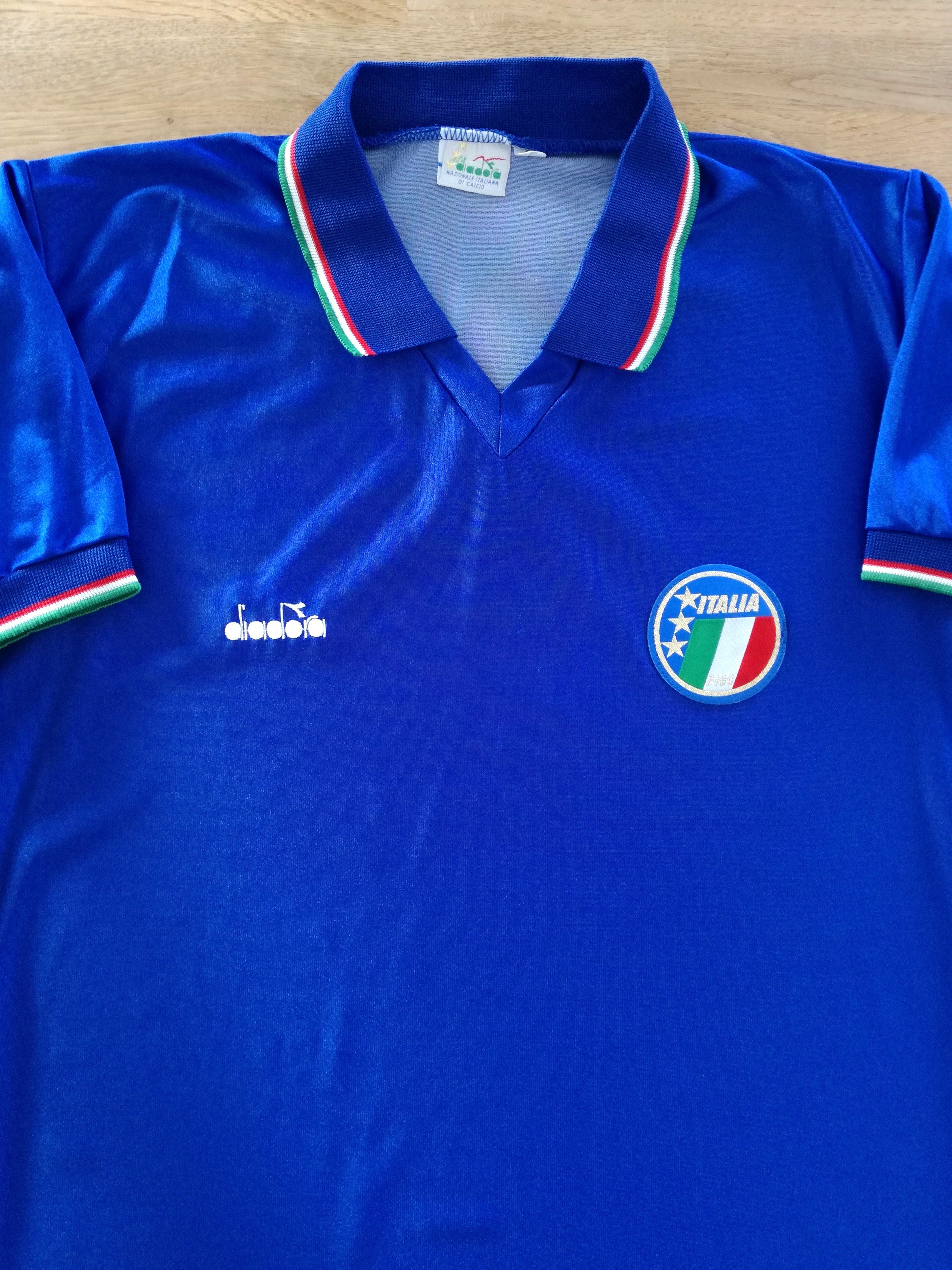 1985/86 Italy Home Football Shirt