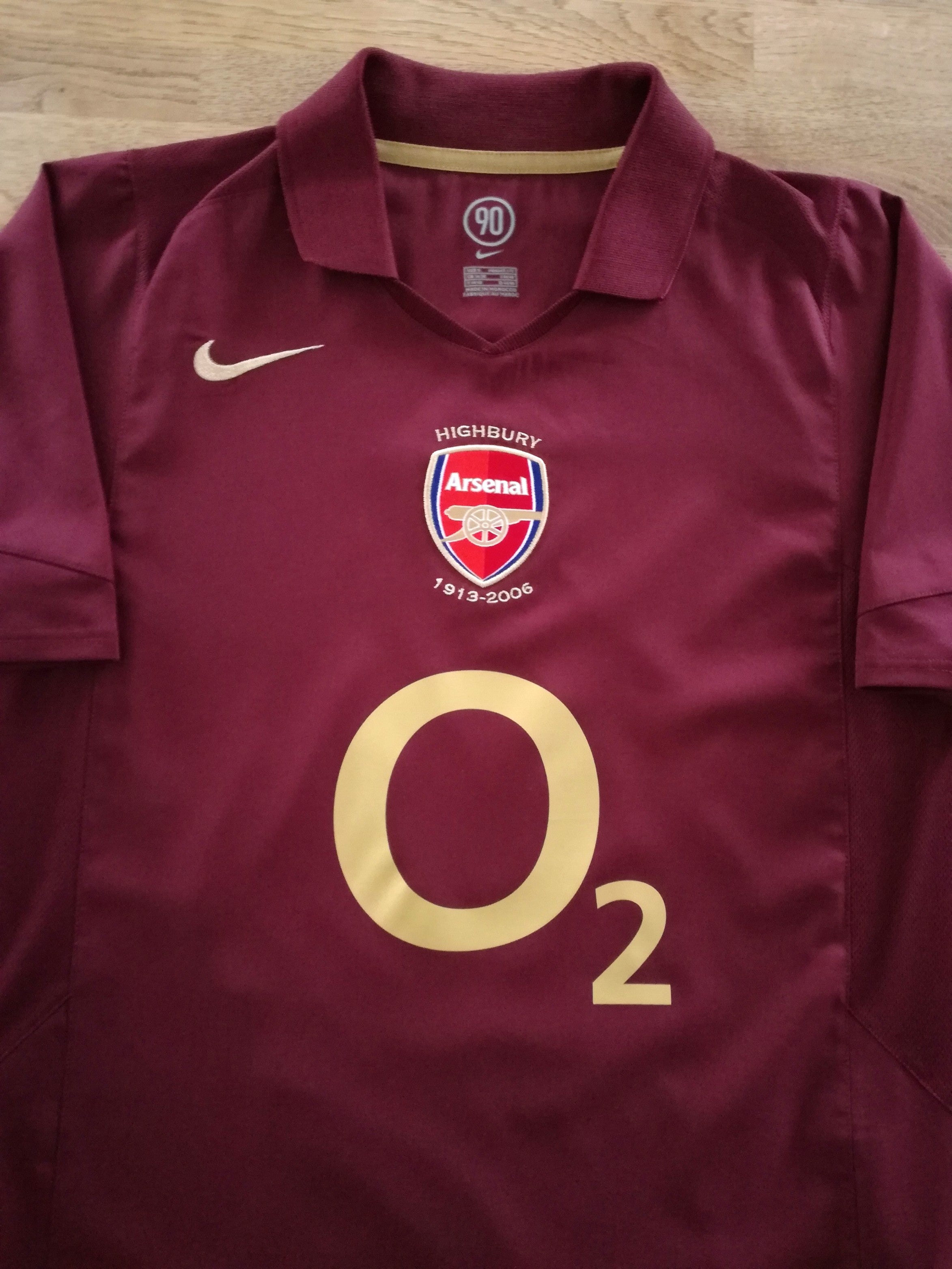 2005/06 Arsenal Home Premier League Football Shirt #4