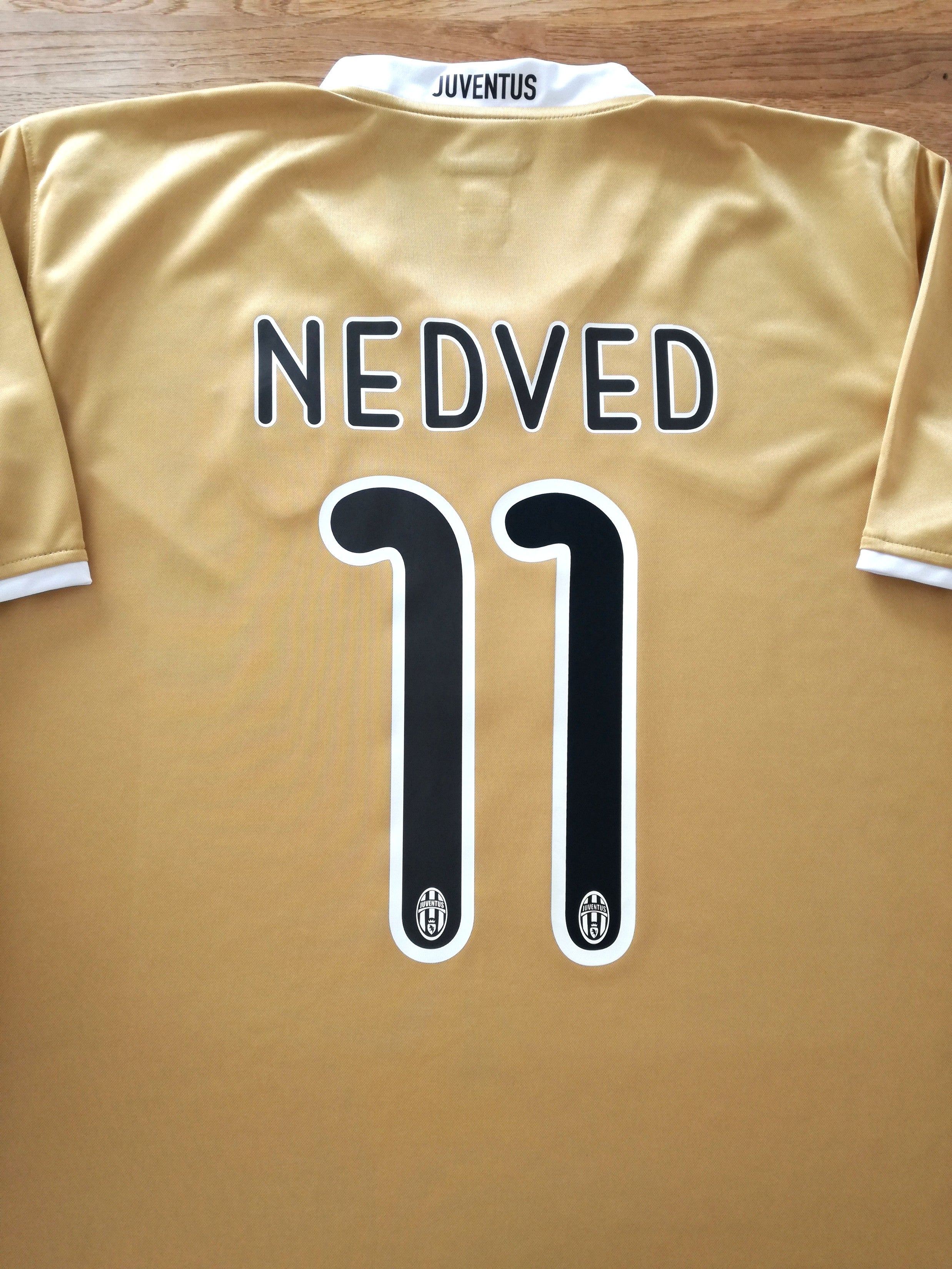 2008/09 Juventus Away Player Issue Football Shirt Nedved #11