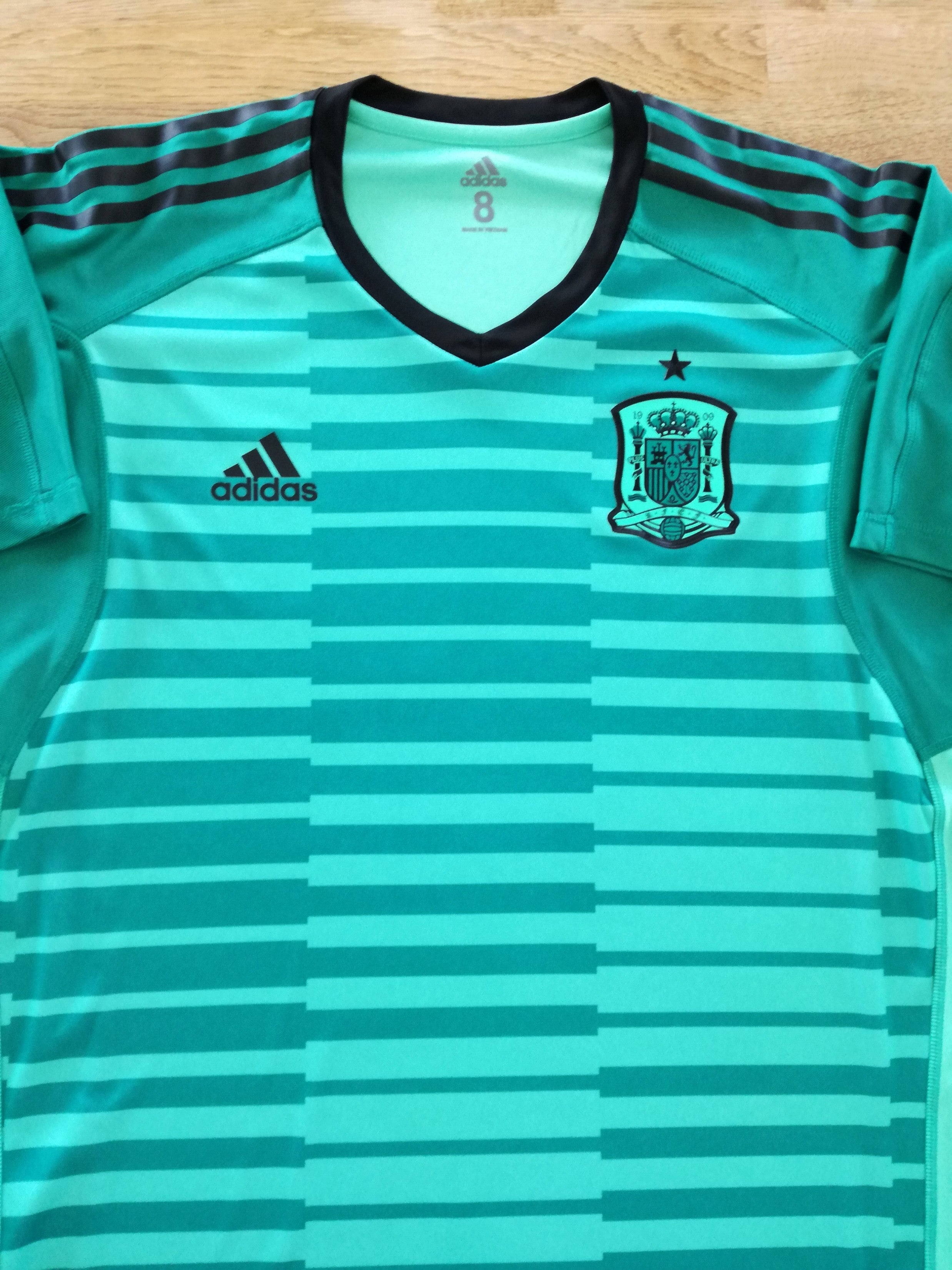 2018/19 Spain GK Player Issue Football Shirt