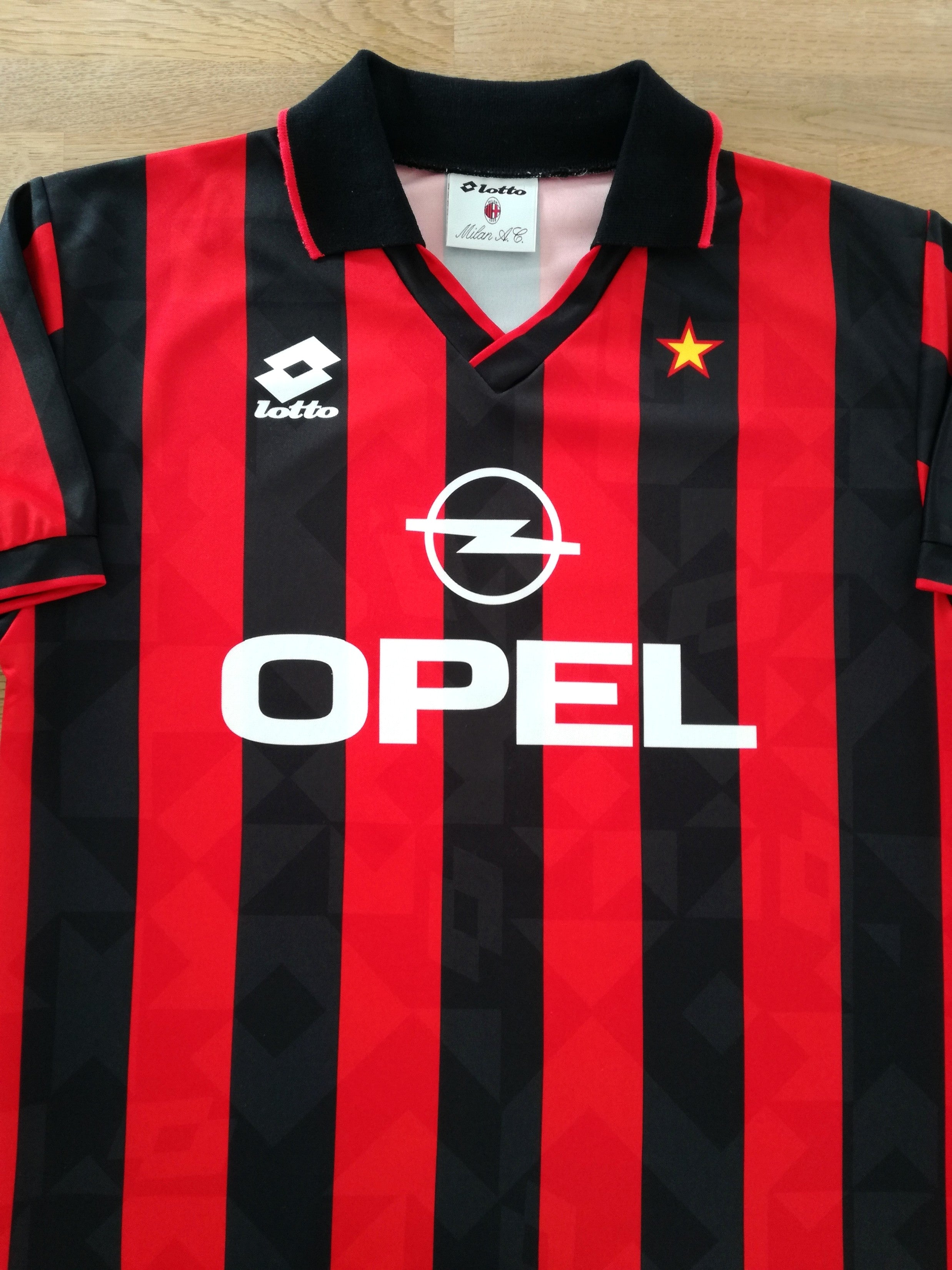 1994/95 AC Milan Home Football Shirt
