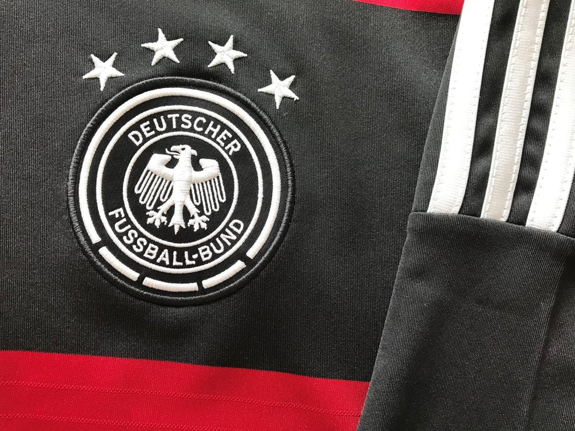 2014/15 Germany Away World Champions Football Shirt (M)