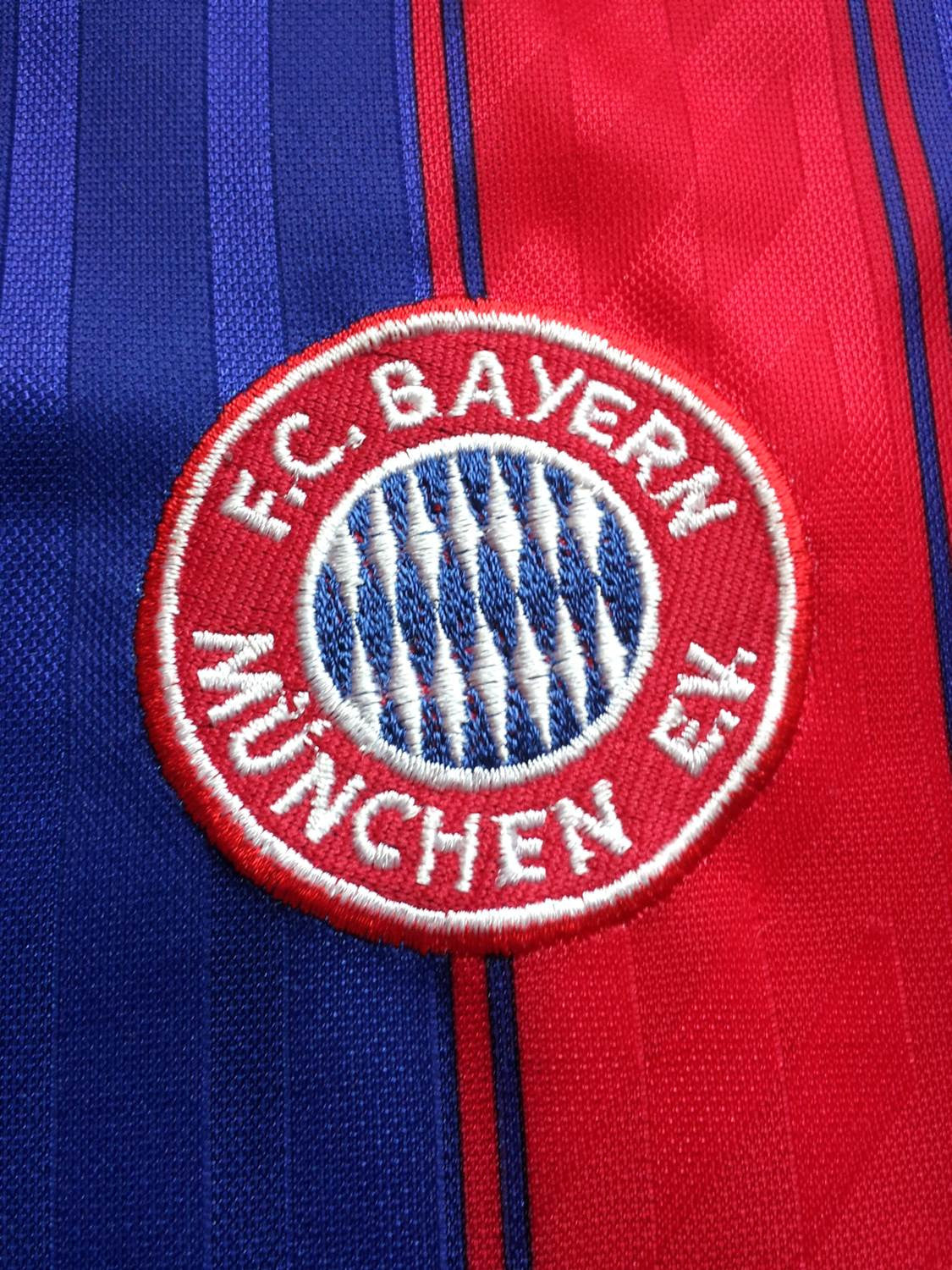 1995/96 Bayern Munich Home 'Signed' Football Shirt (S)