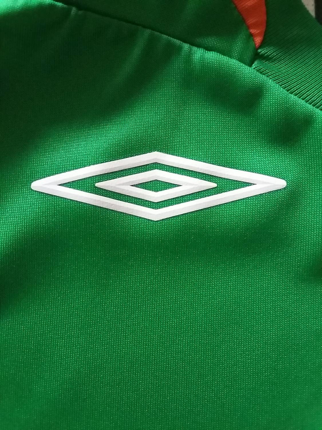 2006/07 Republic of Ireland Home Football Shirt. (M)