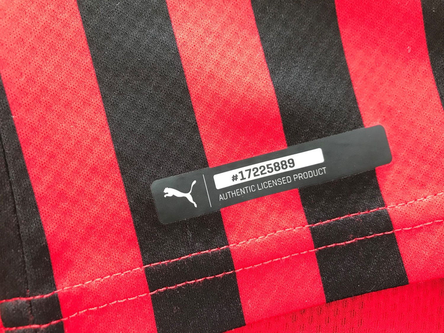 2019/20 AC Milan Home Football Shirt (S)