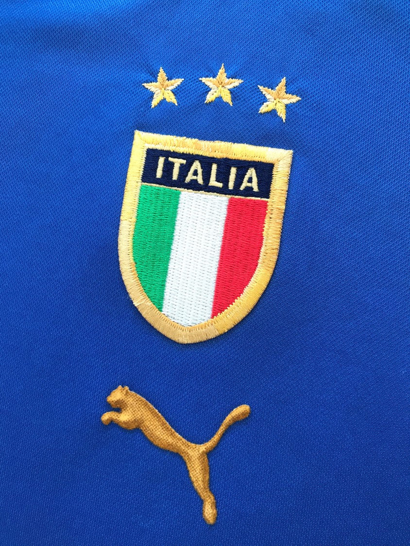 2004/05 Italy Home Football Shirt (L)