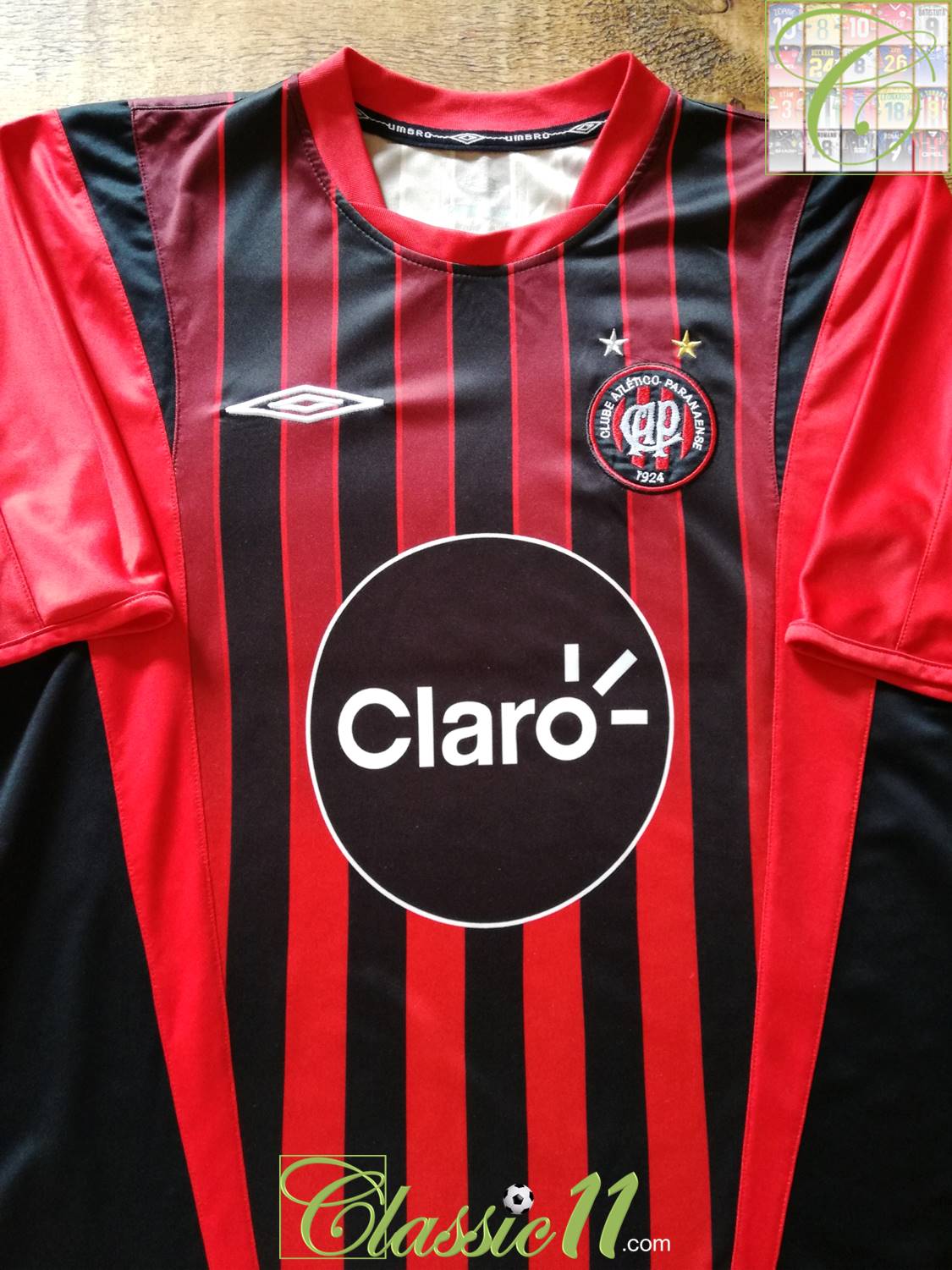 2004 Atletico Paranaense Home Football Shirt #10 (L)