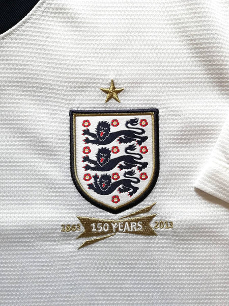 Football teams shirt and kits fan: England 150 anniversary badge & Nike  font