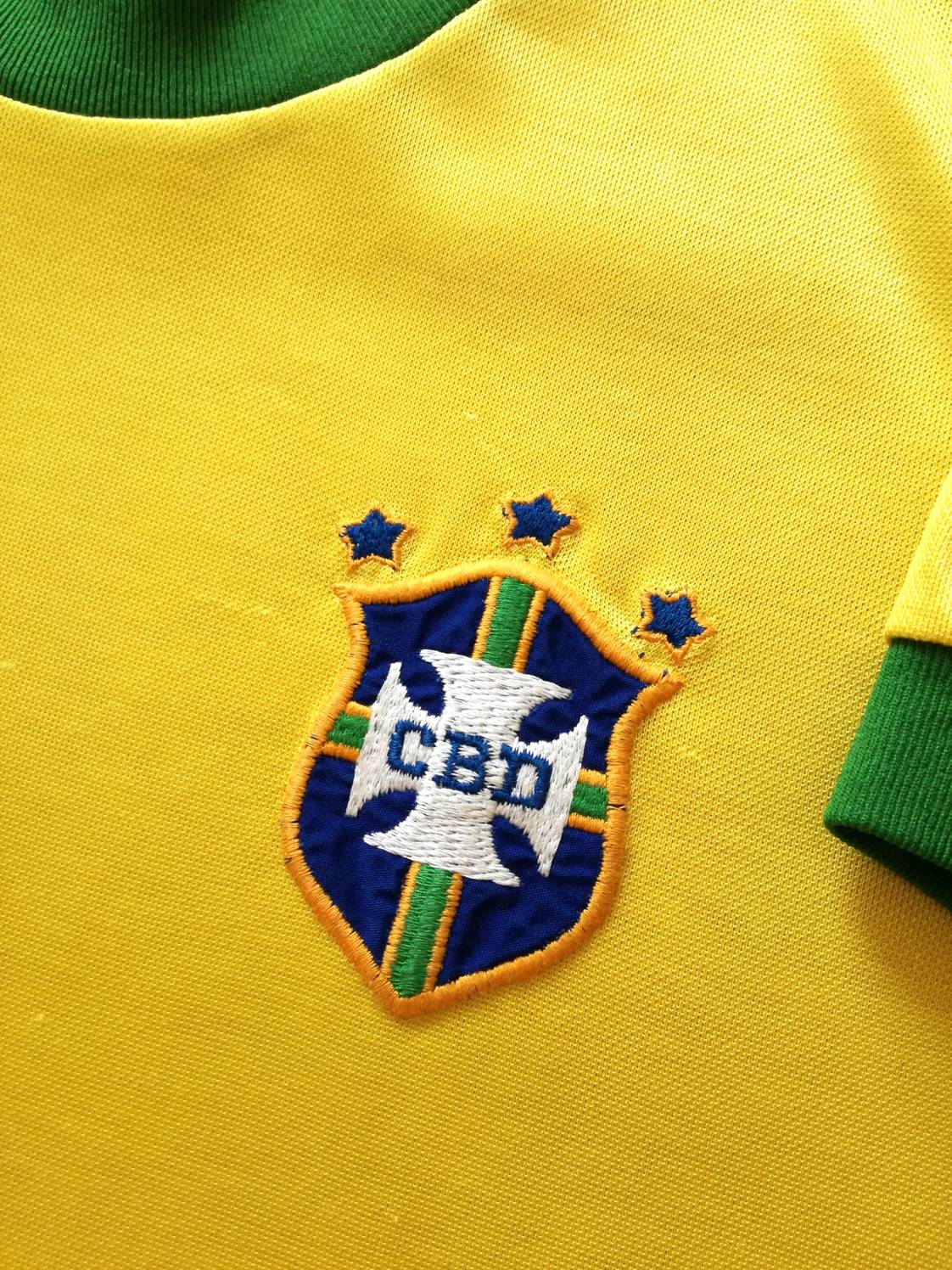 1979/80 Brazil Home Football Shirt (S)