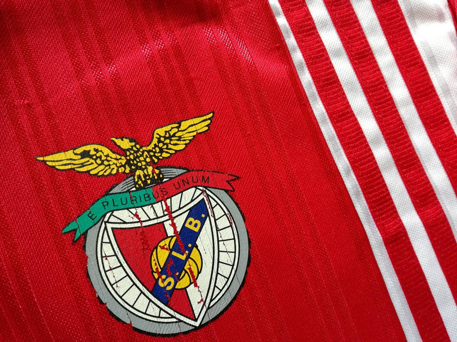 1997/98 Benfica Home Football Shirt Tiago #6 (M)