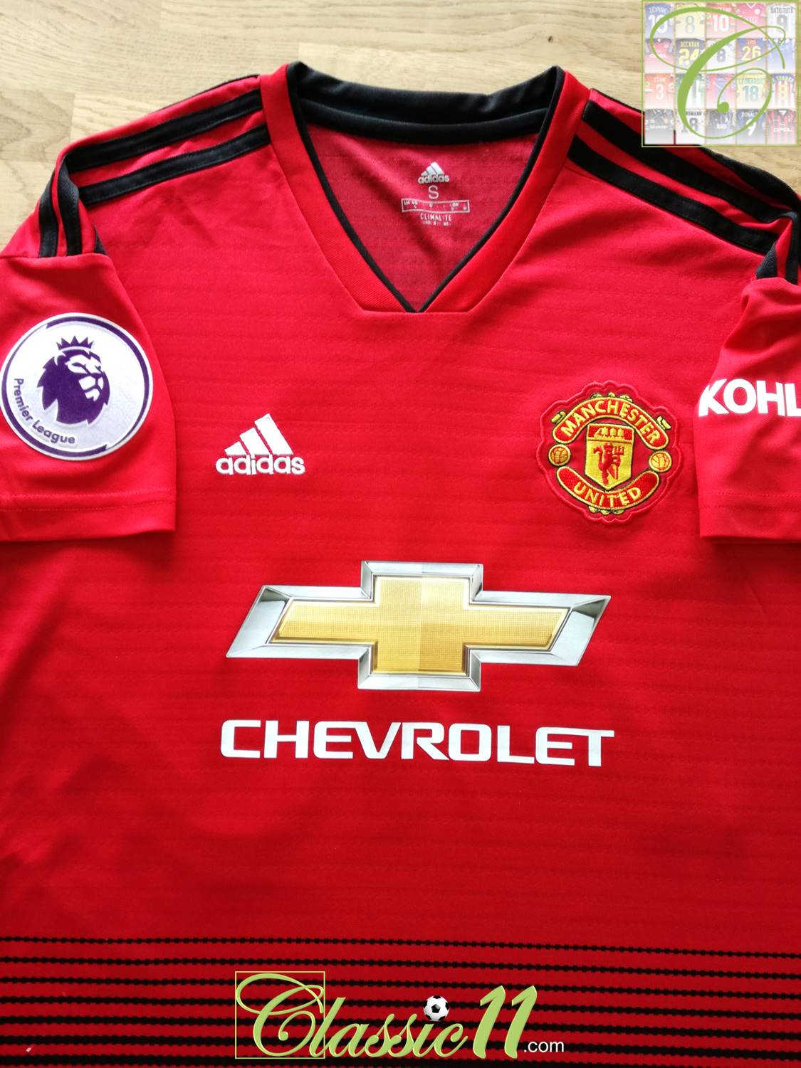 2018/19 Man Utd Home Premier League Football Shirt Shaw #23 (S)