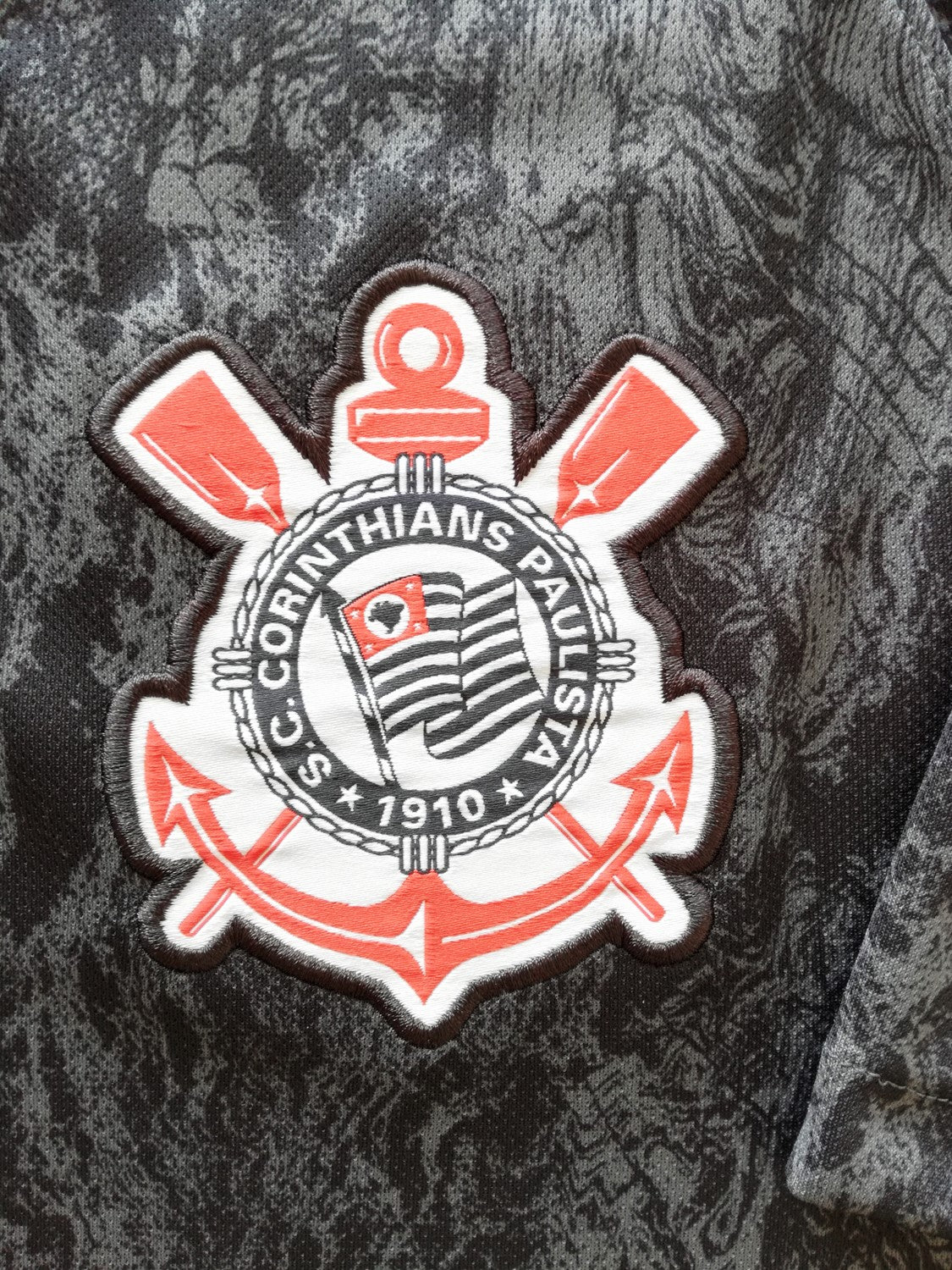 2018 Corinthians Away Football Shirt (M)