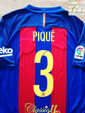 2016/17 Barcelona Home La Liga Football Shirt Piqué #3 (M)