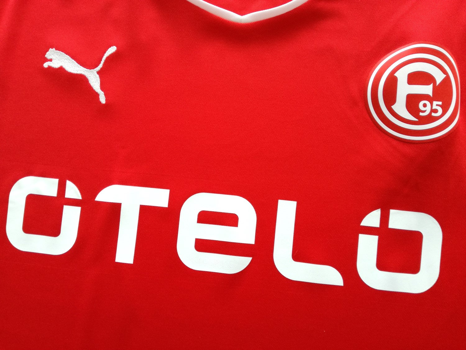 2014/15 Fortuna Düsseldorf Home Football Shirt. (XL)