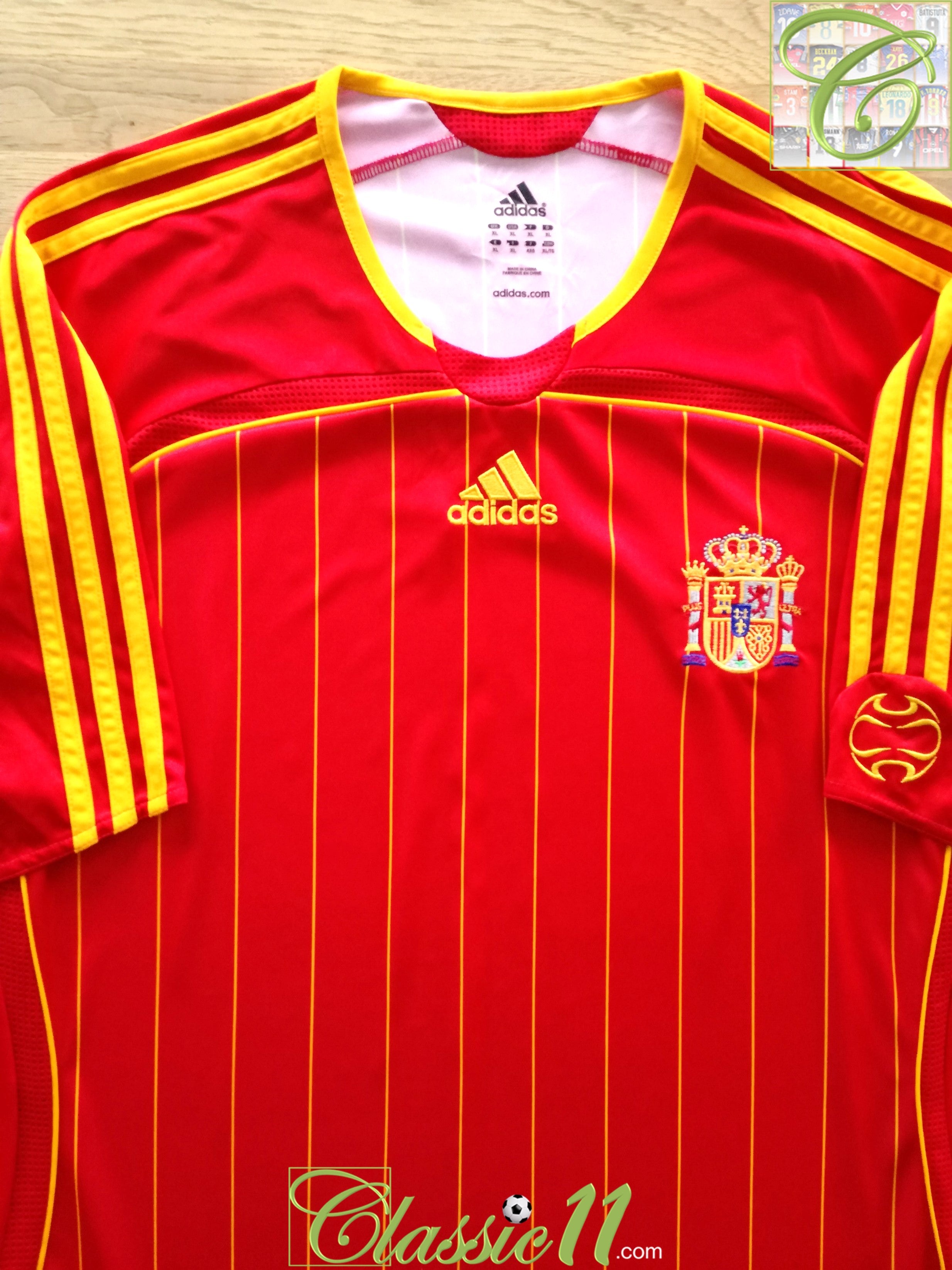 2005/06 Spain Home Football Shirt (Kids)