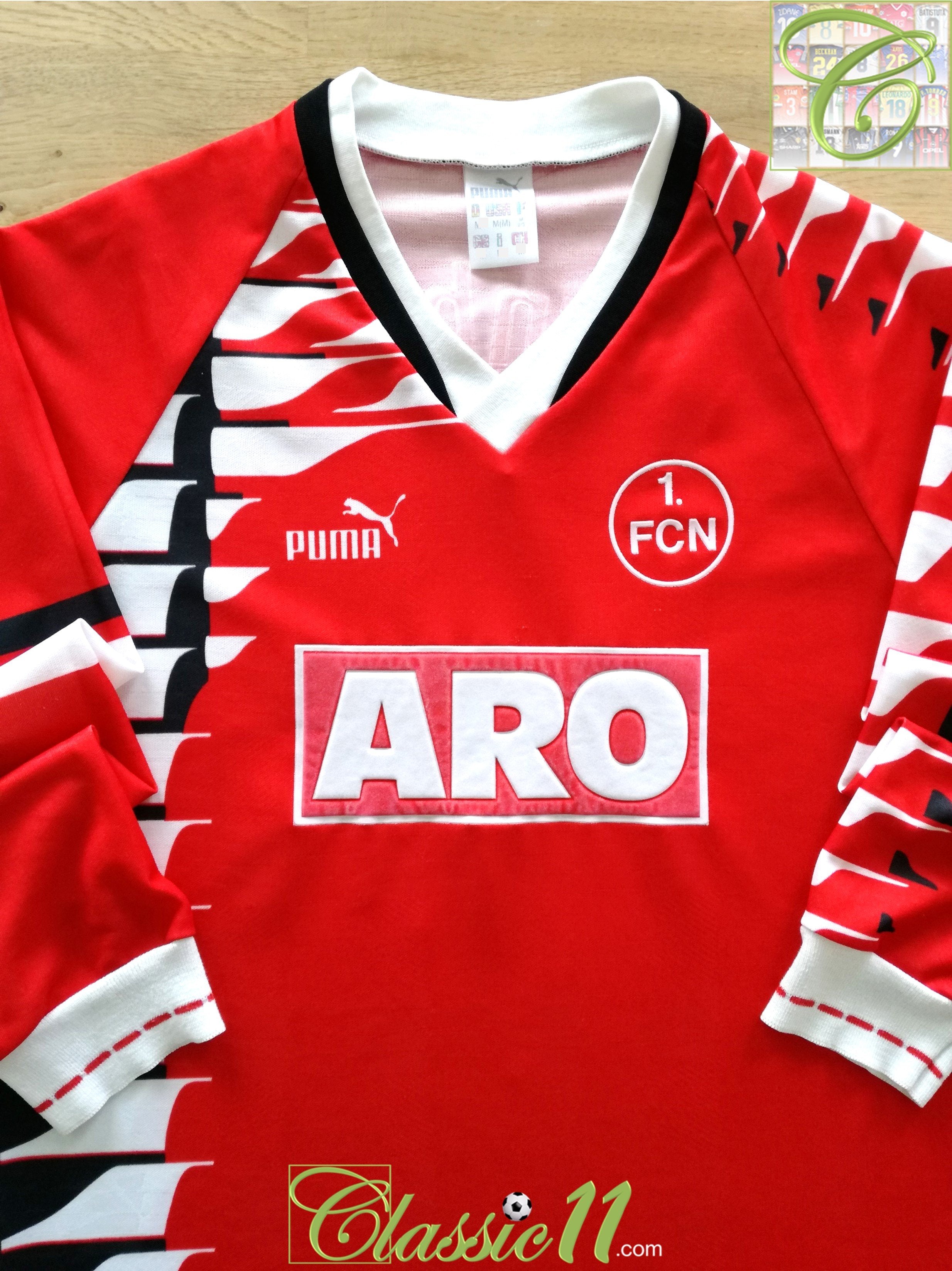 1994/95 1. FC Nurnberg Home Football Shirt. (M)