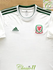 2018/19 Wales Away Football Shirt (M)