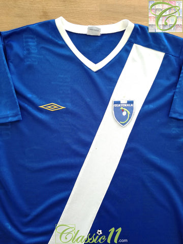 2011/12 Guatemala Away Football Shirt (M)