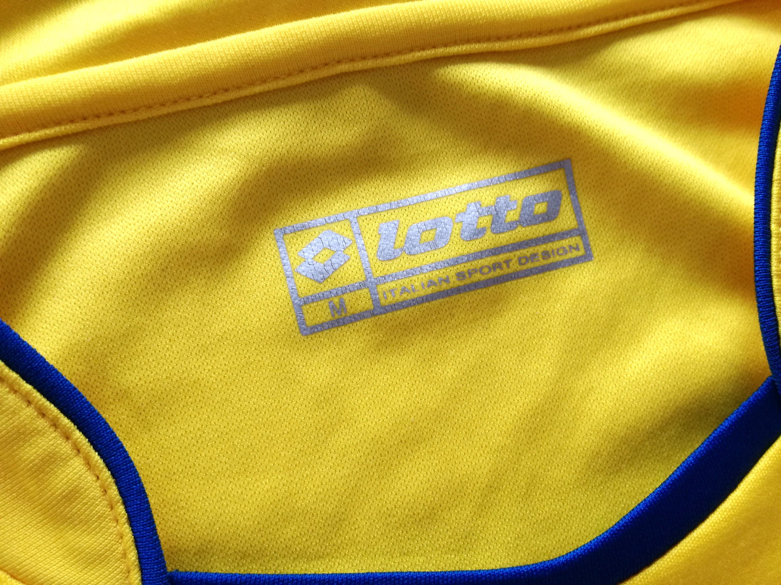 2009/10 Colombia Home Football Shirt (M)