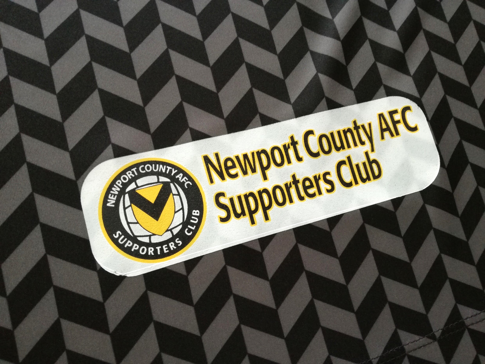 2019/20 Newport County Away Football Shirt (M)