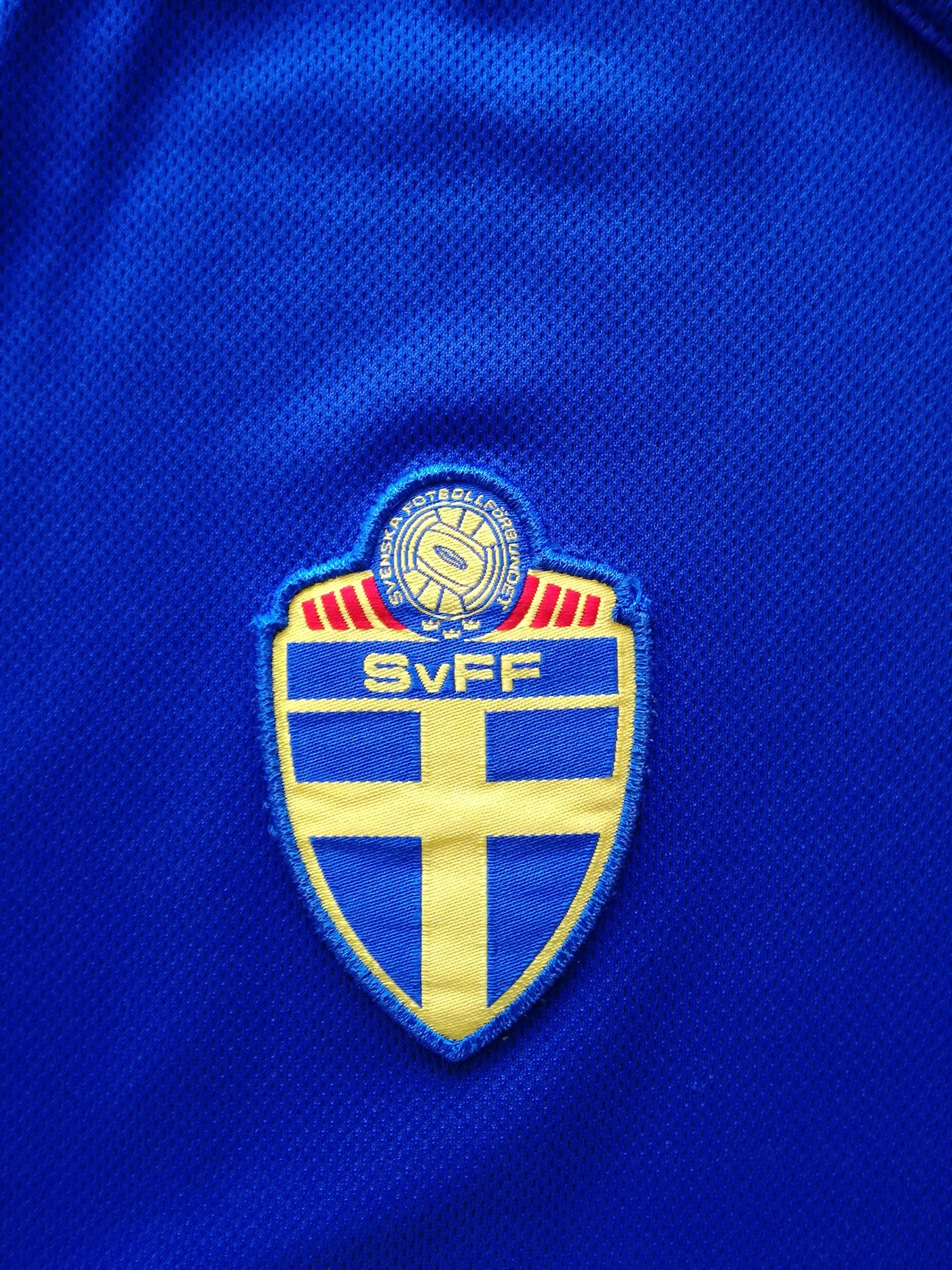 2003/04 Sweden Away Football Shirt (M)