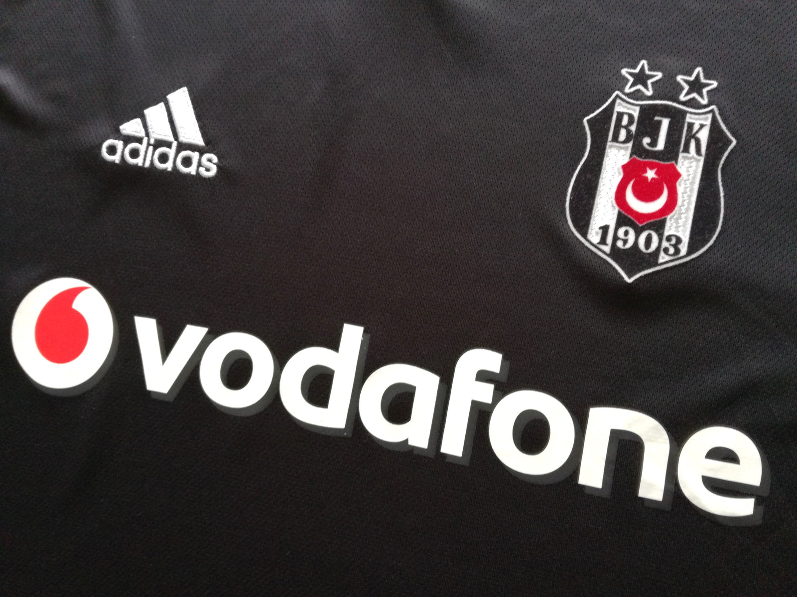 2016/17 Beşiktaş Away Football Shirt. (S)