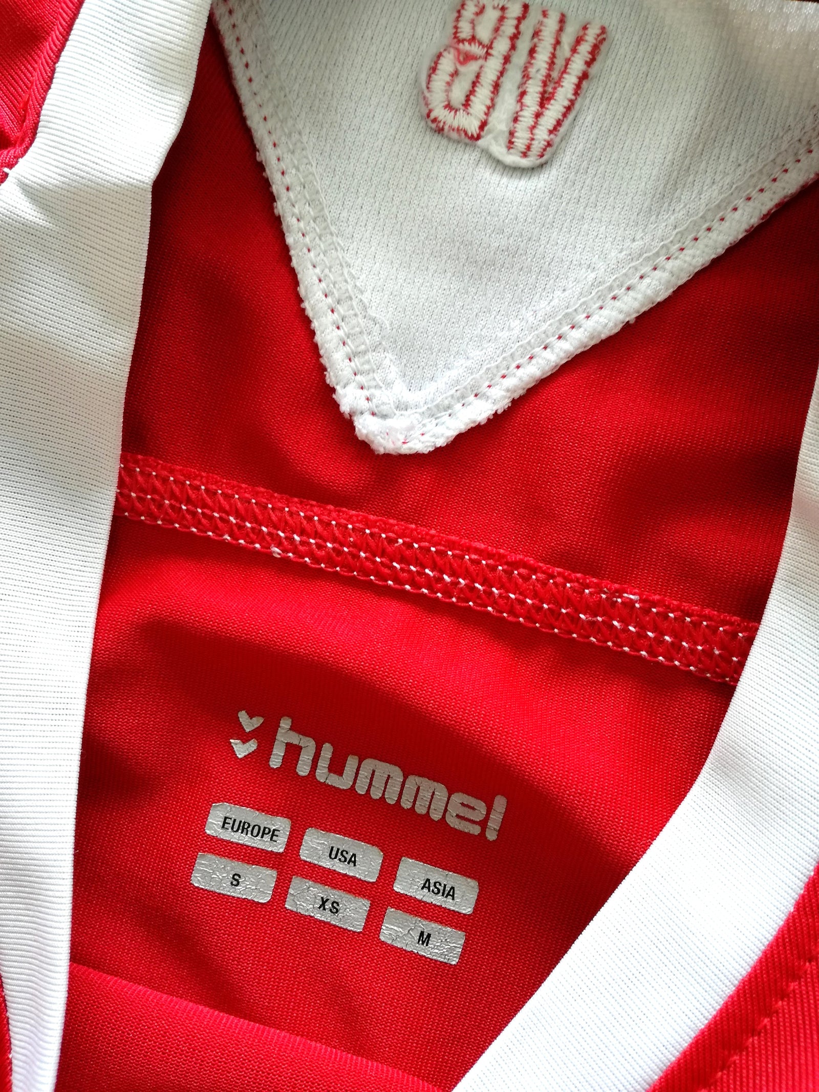 2010/11 Vejle Boldklub Home Football Shirt (M)