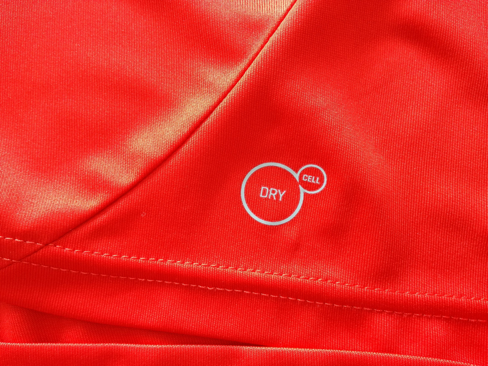 2014/15 Switzerland Home Football Shirt (L)