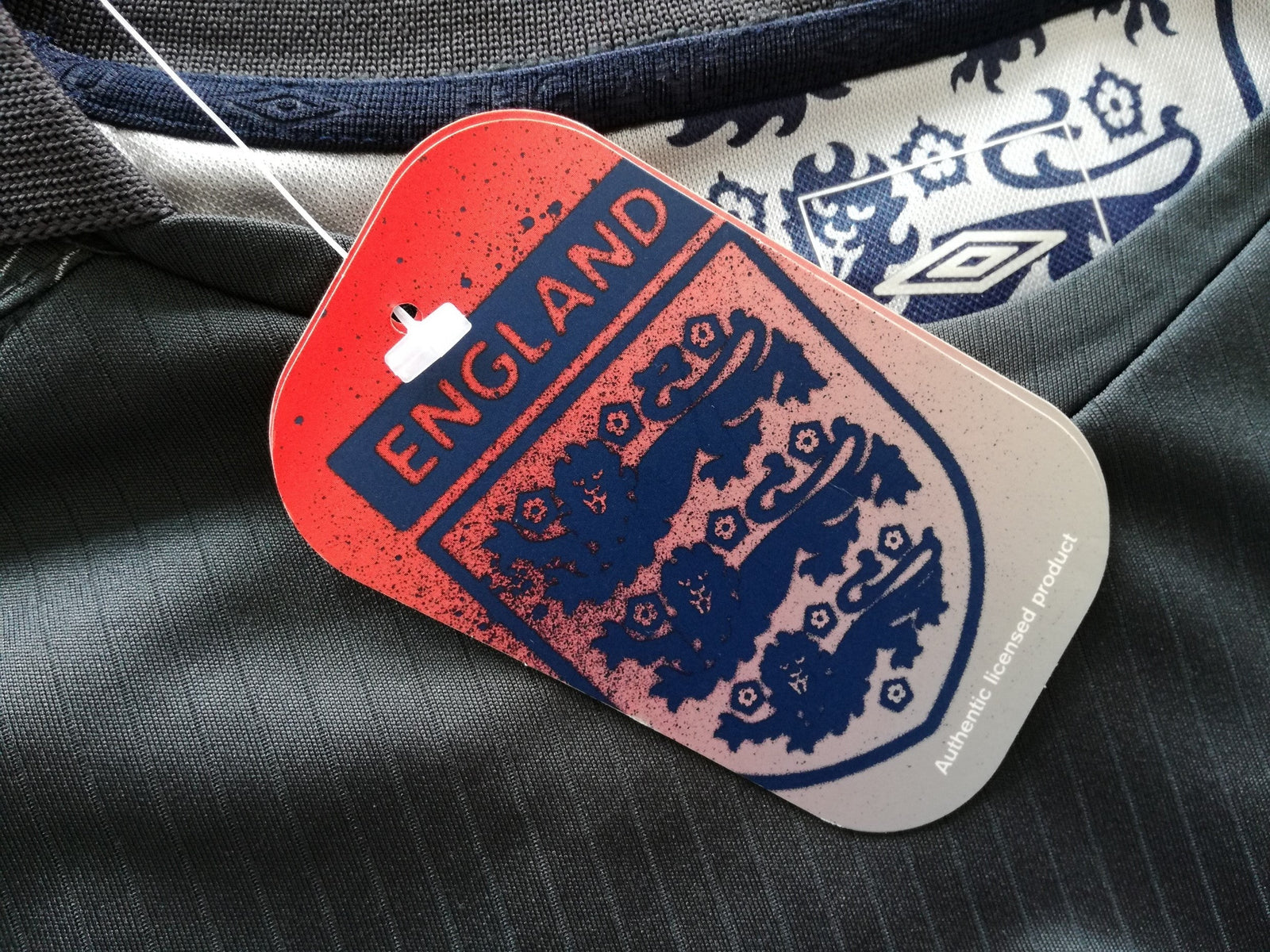2005/06 England Goalkeeper Football Shirt Robinson #1 (XXL) *BNWT*