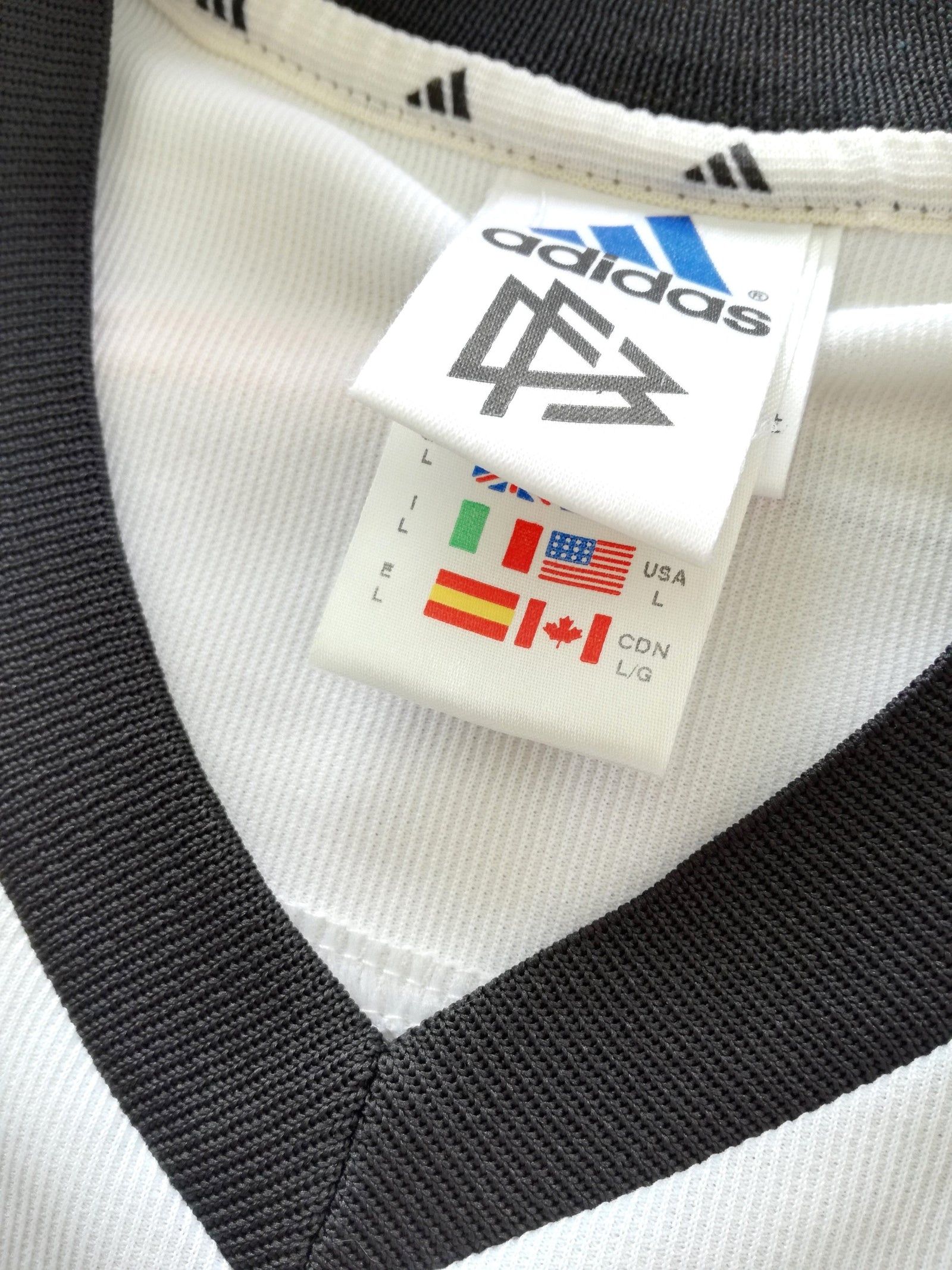 2002/03 Germany Home Football Shirt (L)