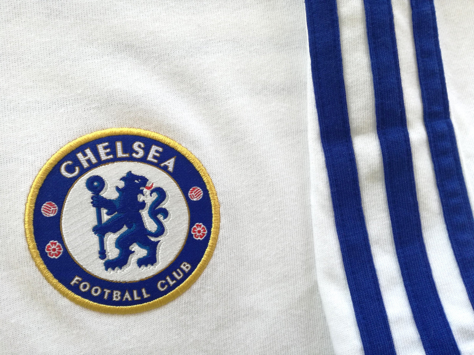 2014/15 Chelsea Football T-Shirt (M)