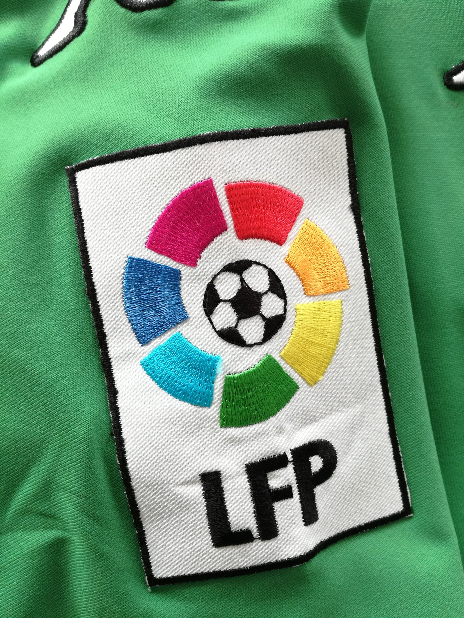 2004/05 Real Betis Away La Liga Football Shirt Oliveira #12 (L)