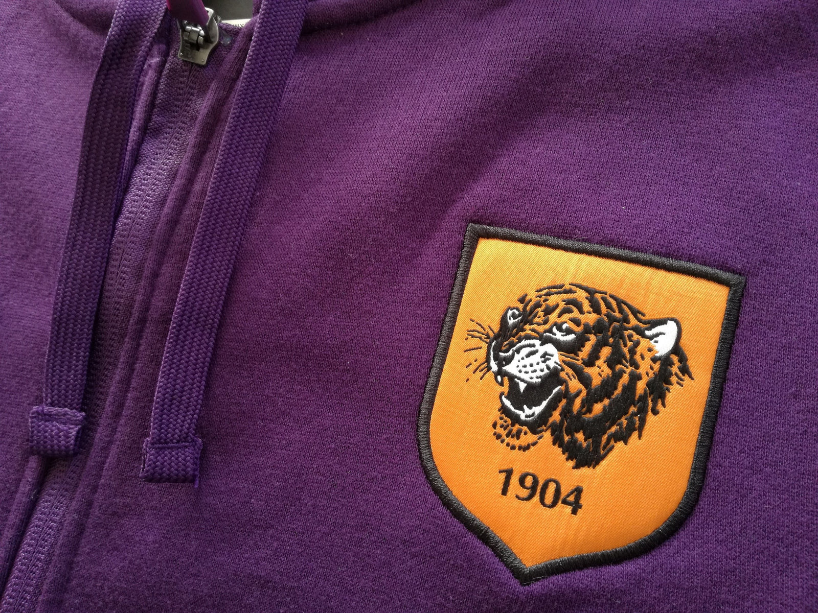 2014/15 Hull City Travel Hoodie (XL) *BNWT*