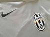 2005/06 Juventus Football Training Shirt. (M)