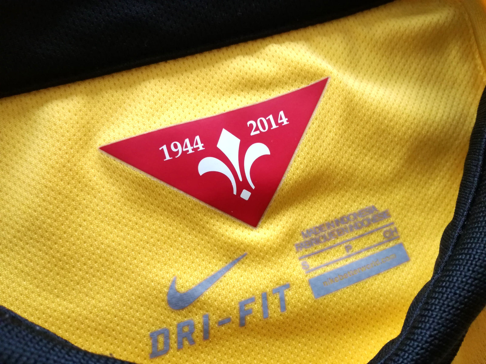 2014/15 Lille Away Football Shirt (S)