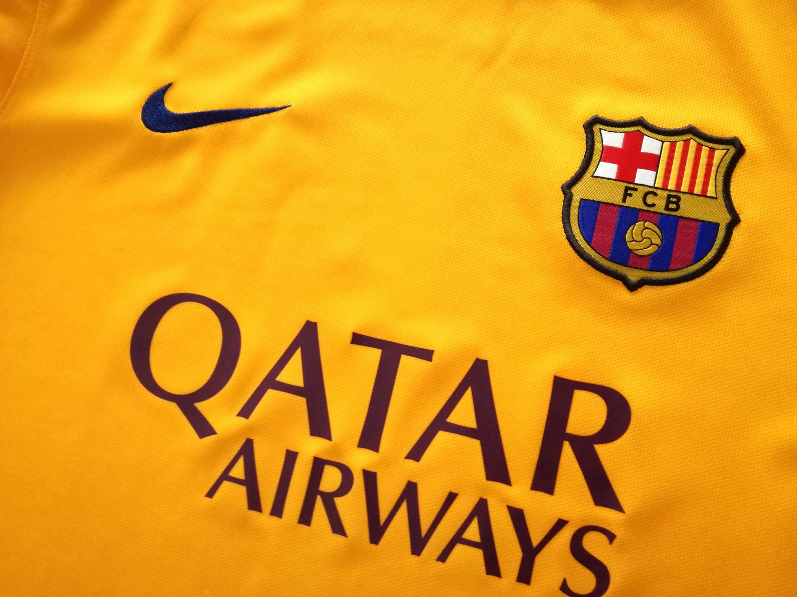 2015/16 Barcelona Away La Liga Football Shirt Messi #10 (M)