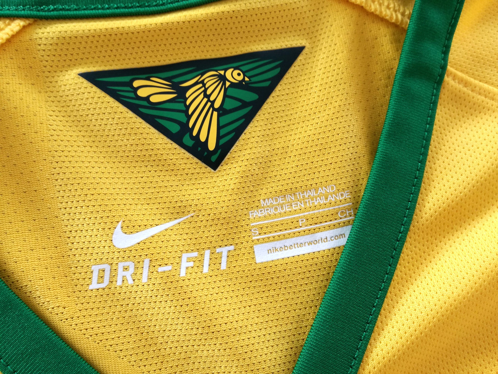 2014/15 Brazil Home Player Issue Football Shirt #7 (S)