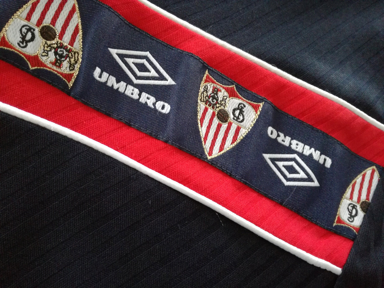 1998/99 Sevilla 3rd Football Shirt Olivera #8 (L)