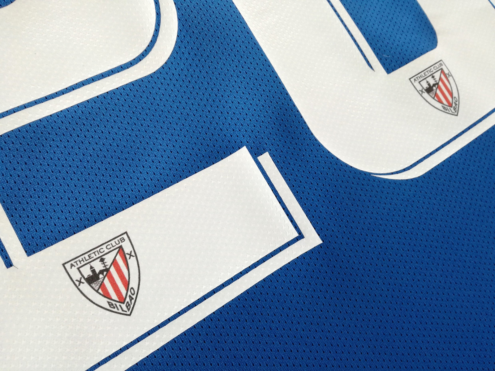 2013/14 Athletic Bilbao Away La Liga Football Shirt Aduriz #20 (S)