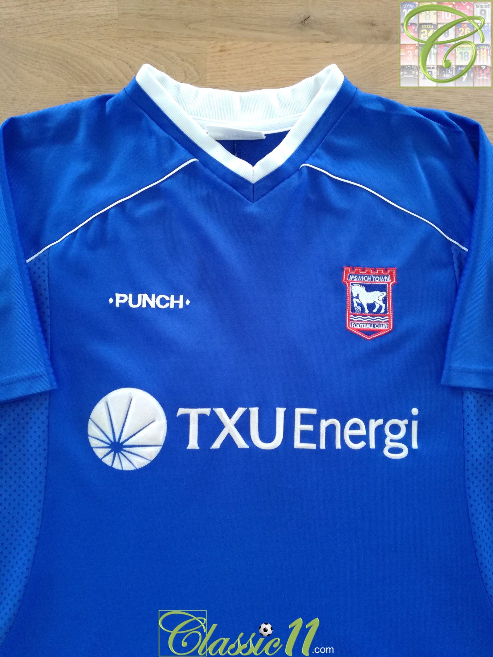 2001/02 Ipswich Town Home Football Shirt Armstrong #10 (S)